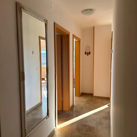 Vanessa Apartment